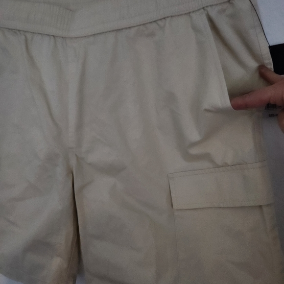 Original Use Men's Cream Utility Cargo Shorts Size Large - Picture 2 of 7